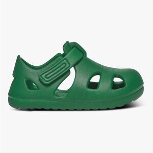 Non Toxic Ten Little Kids' Splash Closed Toe Water Sandals